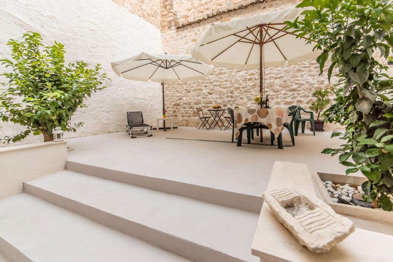 Carlentini House B&B Comiso Zewnętrze zdjęcie